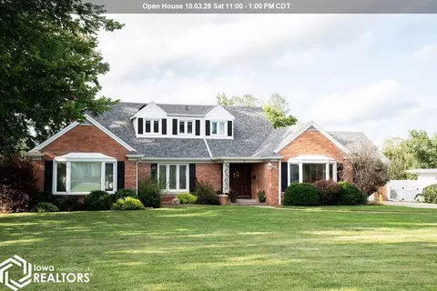 5 Raynan Dr, Ottumwa, IA 52501