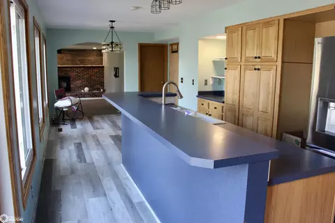 Kitchen - 1406 E 17th St, Atlantic, IA 50022 photo 5 of 8