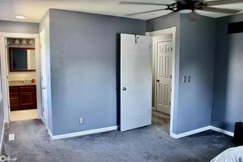 Bedroom - 1406 E 17th St, Atlantic, IA 50022 photo 5 of 6