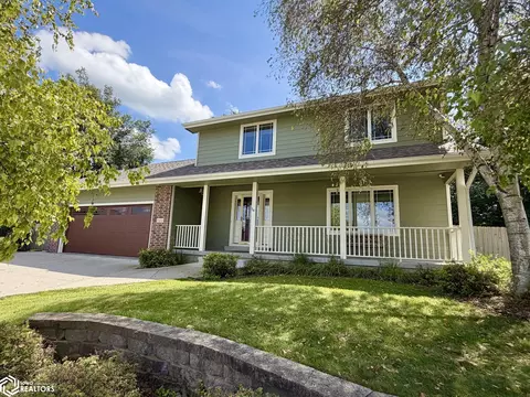 501 E 26th St N, Newton, IA 50208