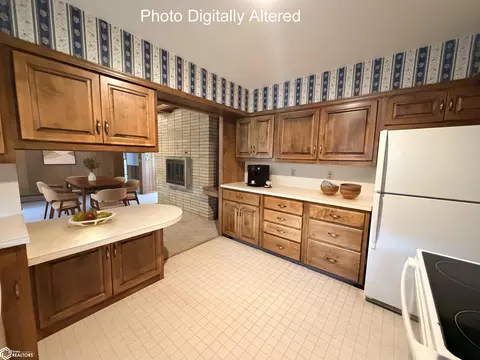 Kitchen - 23 19th Ave NE, Hampton, IA 50441 photo 2 of 3