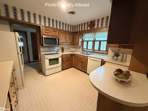 Kitchen - 23 19th Ave NE, Hampton, IA 50441 photo 1 of 3