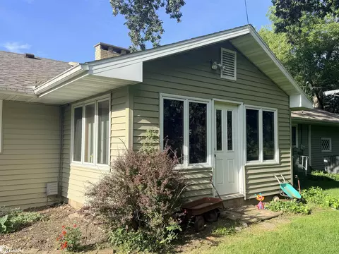 Exterior - 23 19th Ave NE, Hampton, IA 50441 photo 2 of 2