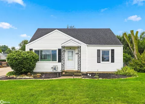 1503 Norris Pl, Marshalltown, IA 50158