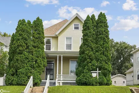 212 S Gunnison St, Burlington, IA 52601