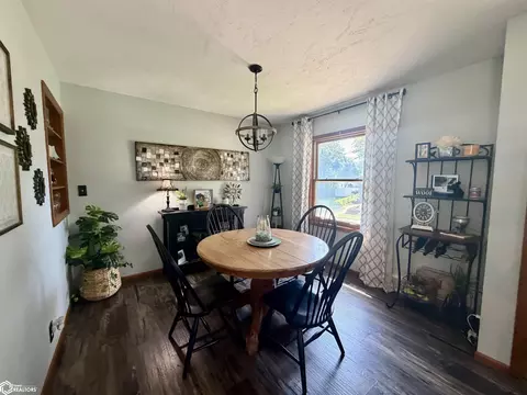 Dining - 602 E 18th St, Atlantic, IA 50022 photo 2 of 2