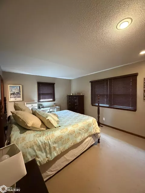 Bedroom - 1010 E 13th St, Atlantic, IA 50022 photo 3 of 5