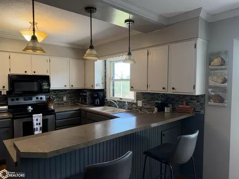 Kitchen - 1010 E 13th St, Atlantic, IA 50022 photo 1 of 3