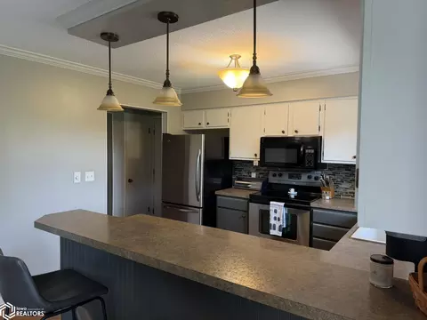 Kitchen - 1010 E 13th St, Atlantic, IA 50022 photo 2 of 3