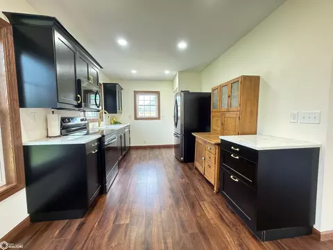 Kitchen - 716 1st Ave NE, Hampton, IA 50441 photo 1 of 3