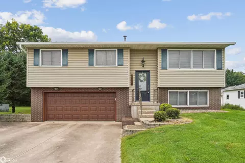 407 33rd St, Fort Madison, IA 52627