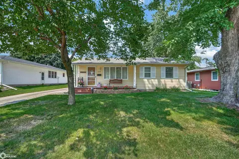 1419 Jefferson St, Ames, IA 50010