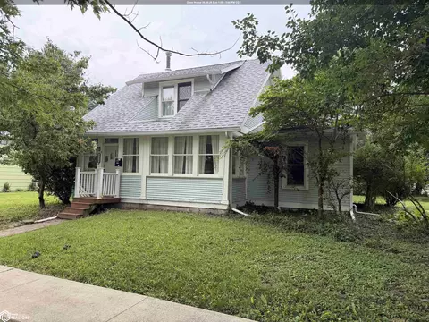 1110 S 5th St, Fairfield, IA 52556