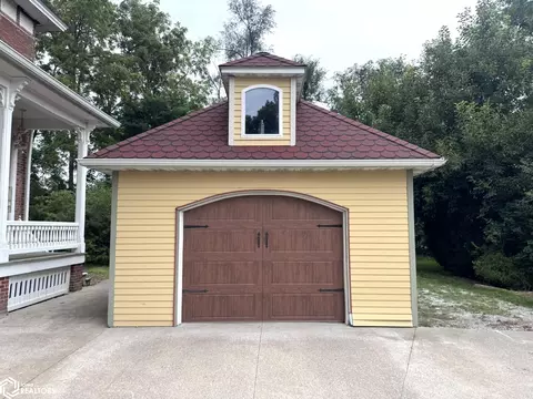 Other - 409 E Washington St, Centerville, IA 52544 photo 10 of 17