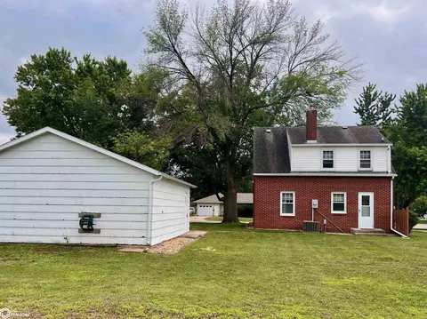 Exterior - 1415 E State St, Algona, IA 50511 photo 3 of 3