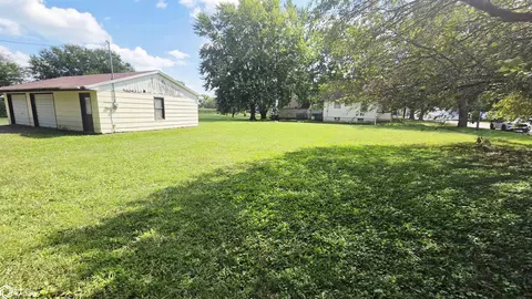 Exterior - 705 Eagle St, Scranton, IA 51462 photo 10 of 11