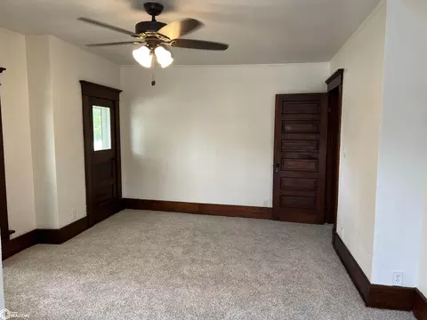 Living - 415 7th St, Murray, IA 50174 photo 5 of 5