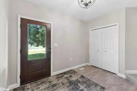 Entry Way - 1995 Pine Ave, Garner, IA 50438 photo 1 of 3