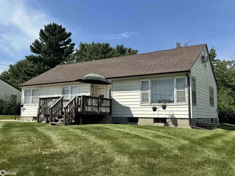 531 E Webster St, Osceola, IA 50213