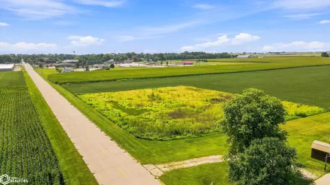 120 Th Ave, Mediapolis, IA 52637