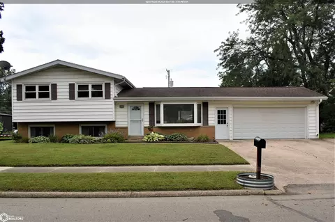 2407 Linden Ave, Iowa Falls, IA 50126