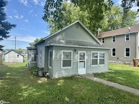 Exterior - 615 E 5th St, Carroll, IA 51401 photo 2 of 3