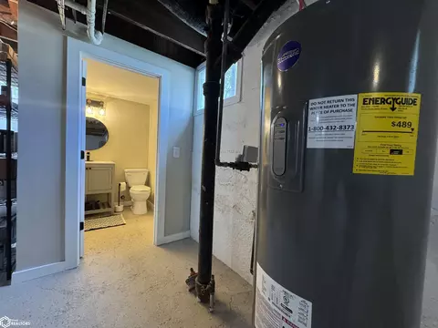 Bath - 808 Ring St, Mapleton, IA 51034 photo 6 of 6