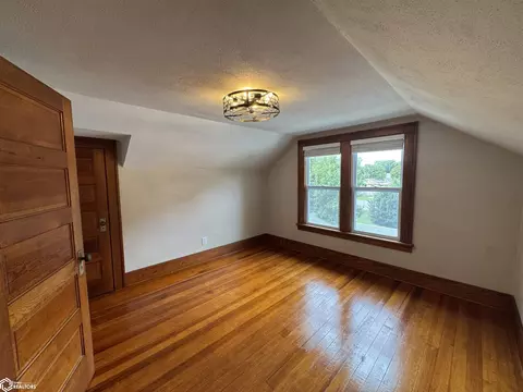 Bedroom - 808 Ring St, Mapleton, IA 51034 photo 8 of 10