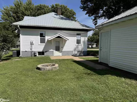Exterior - 808 Ring St, Mapleton, IA 51034 photo 11 of 13