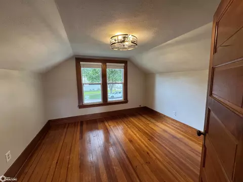 Bedroom - 808 Ring St, Mapleton, IA 51034 photo 7 of 10