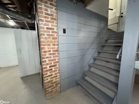 Entry Way - 808 Ring St, Mapleton, IA 51034 photo 6 of 7