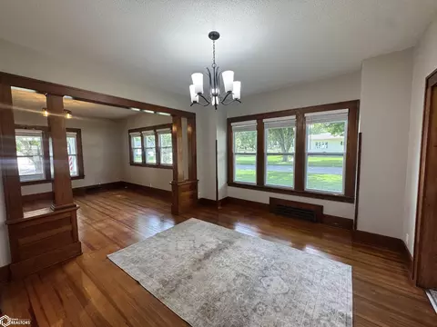 Living - 808 Ring St, Mapleton, IA 51034 photo 8 of 9