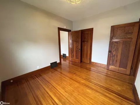 Bedroom - 808 Ring St, Mapleton, IA 51034 photo 4 of 10
