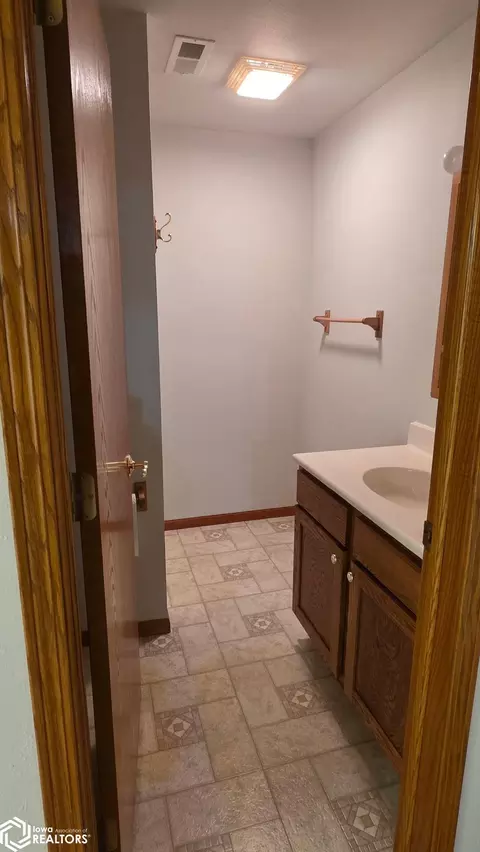 Bath - 1315 Brummer Dr, Denison, IA 51442 photo 4 of 4