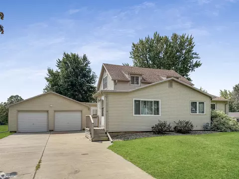 608 Douglas Ave, Ackley, IA 50601