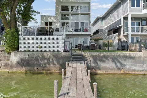 2101 N Shore Dr, Clear Lake, IA 50428