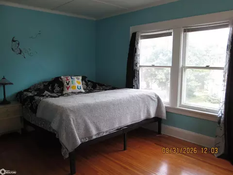 Bedroom - 409 E 7th St, Atlantic, IA 50022 photo 4 of 6