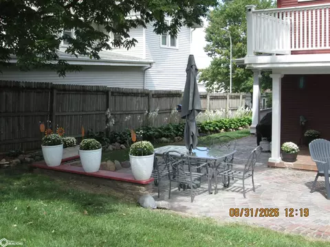 Exterior - 409 E 7th St, Atlantic, IA 50022 photo 12 of 15