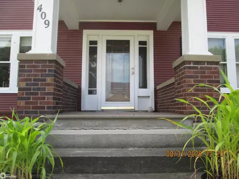 Exterior - 409 E 7th St, Atlantic, IA 50022 photo 3 of 15