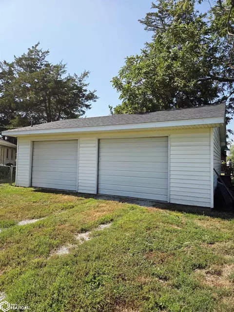 Exterior - 2155 Benson St, Weldon, IA 50264 photo 9 of 14