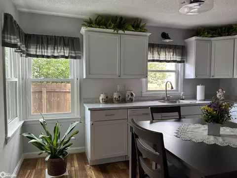 Kitchen - 220 5th Ave NE, Hampton, IA 50441 photo 2 of 4