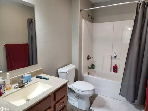 Bath - 1306 E 22nd St, Atlantic, IA 50022 photo 1 of 2