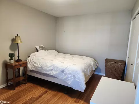 Bedroom - 1306 E 22nd St, Atlantic, IA 50022 photo 2 of 3