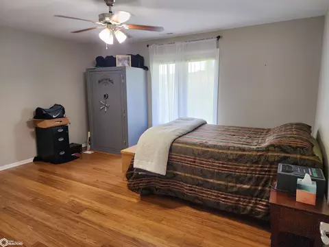 Bedroom - 1306 E 22nd St, Atlantic, IA 50022 photo 1 of 3