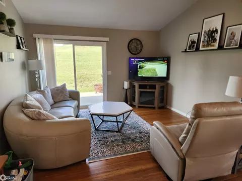 Living - 1306 E 22nd St, Atlantic, IA 50022 photo 1 of 2
