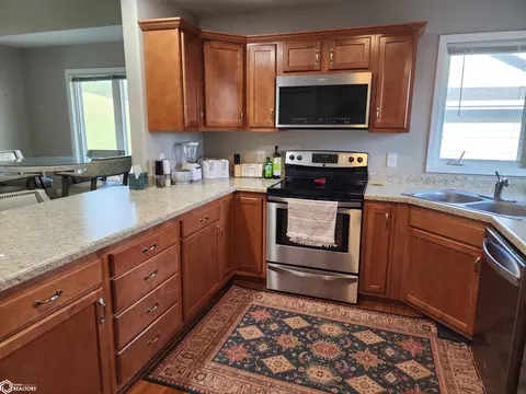 Kitchen - 1306 E 22nd St, Atlantic, IA 50022 photo 2 of 4