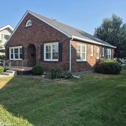 130 E Alta Vis, Ottumwa, IA 52501