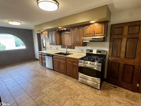 Kitchen - 430 E 3rd St, Glidden, IA 51443 photo 6 of 6