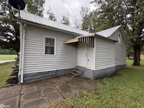 Exterior - 405 E Pleasant, Cincinnati, IA 52549 photo 3 of 4