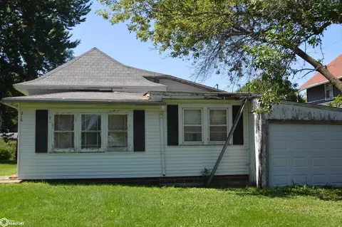 216 S Lynn St, Thompson, IA 50478